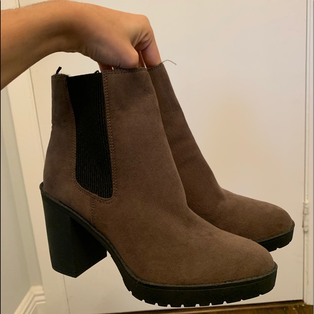 High heel brown natural ankle boots size 7